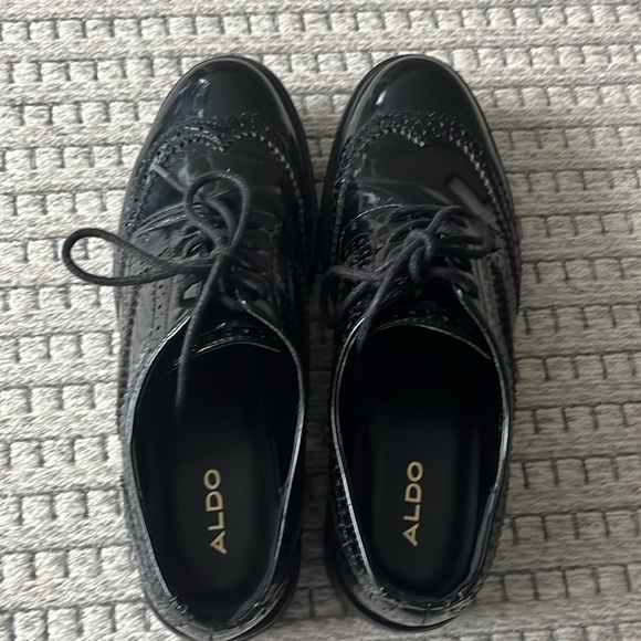 Patent leather loafers - Picture 5 of 7